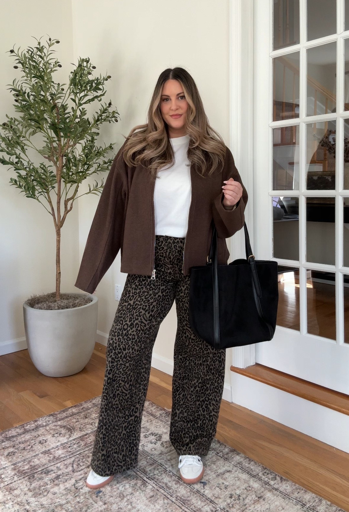 10 easy ways to wear leopard print without overdoing it 〰️ leopard print outfit, leopard print jeans, casual spring outfit, casual outfit idea, spring outfits, spring outfit idea 

 #LTKSeasonal #LTKFindsUnder100 #LTKStyleTip