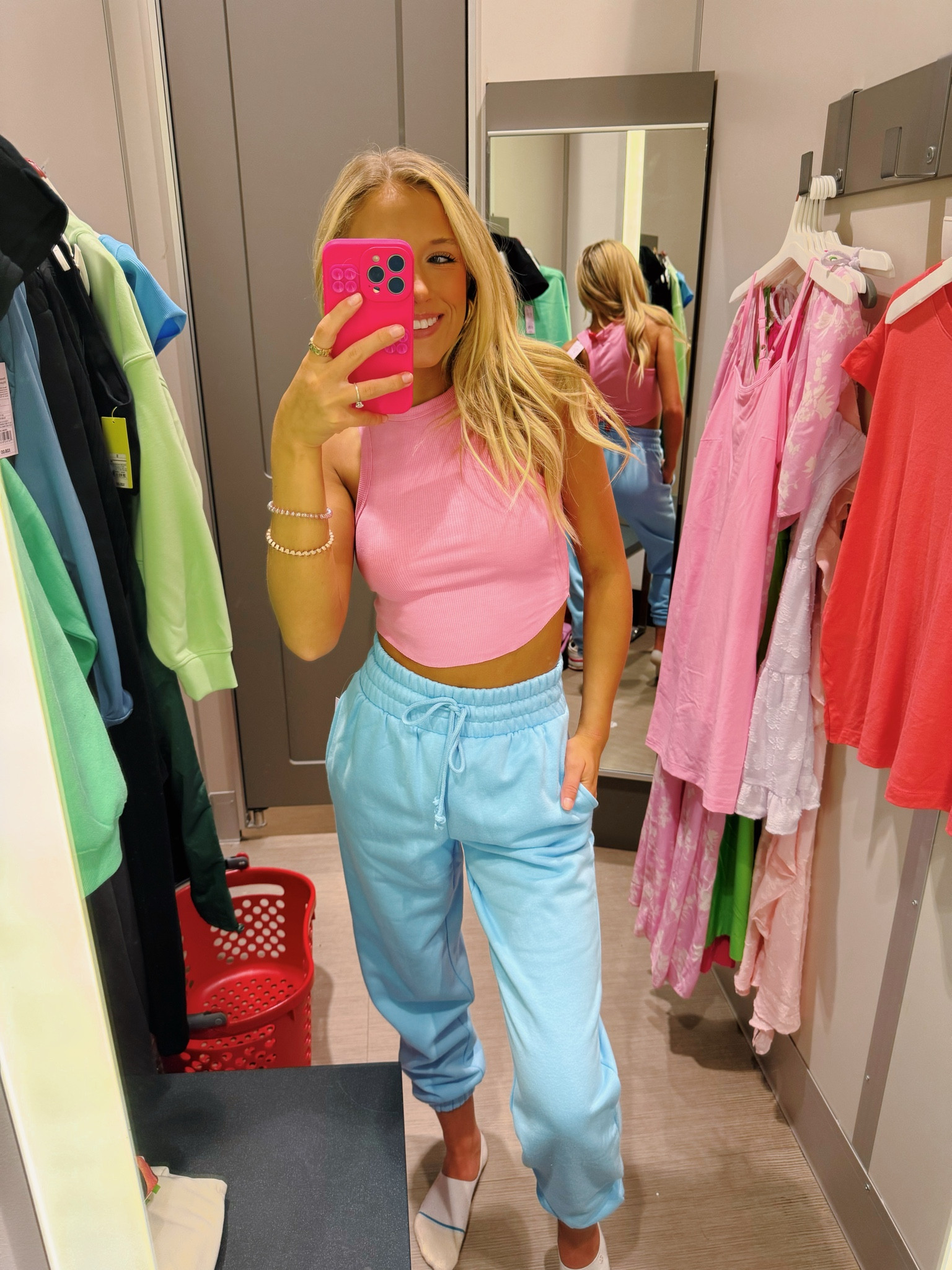 Cotton candy moment 🍭🩵🩷

#LTKsalealert #LTKfindsunder50 #LTKstyletip