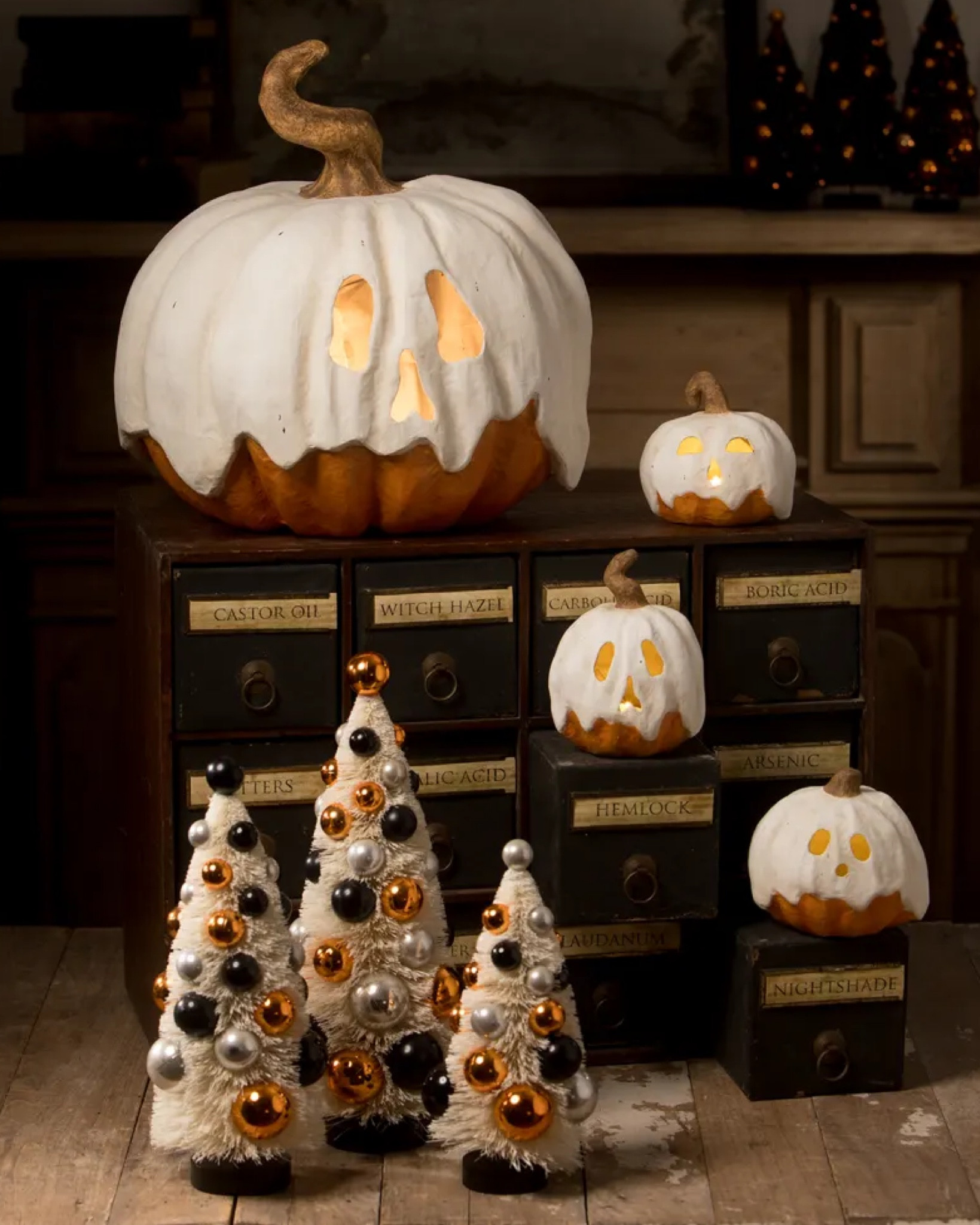 This large jack o'lantern with a white ghost disguise features cut out eyes and nose so a light glow can be displayed. It’s charming and spooky for Halloween and cold fall nights.

#Halloween #Fall

#LTKHome #LTKSeasonal