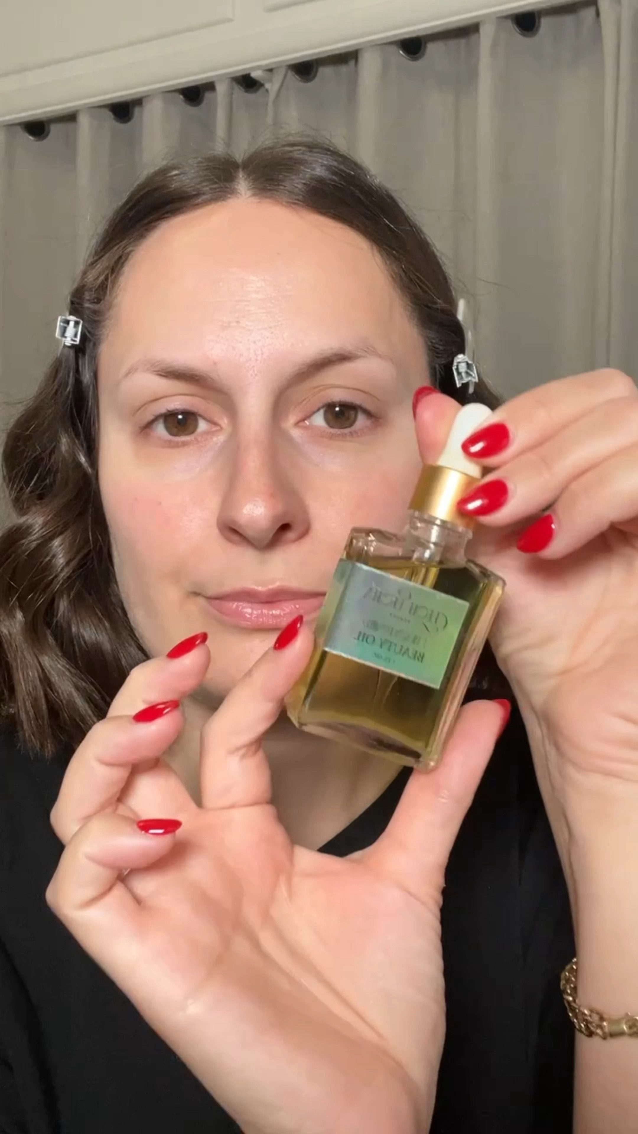 My go to products for flawless, lightweight and long lasting 
AW minimal skin look

#LTKbeauty #LTKGiftGuide #LTKVideo