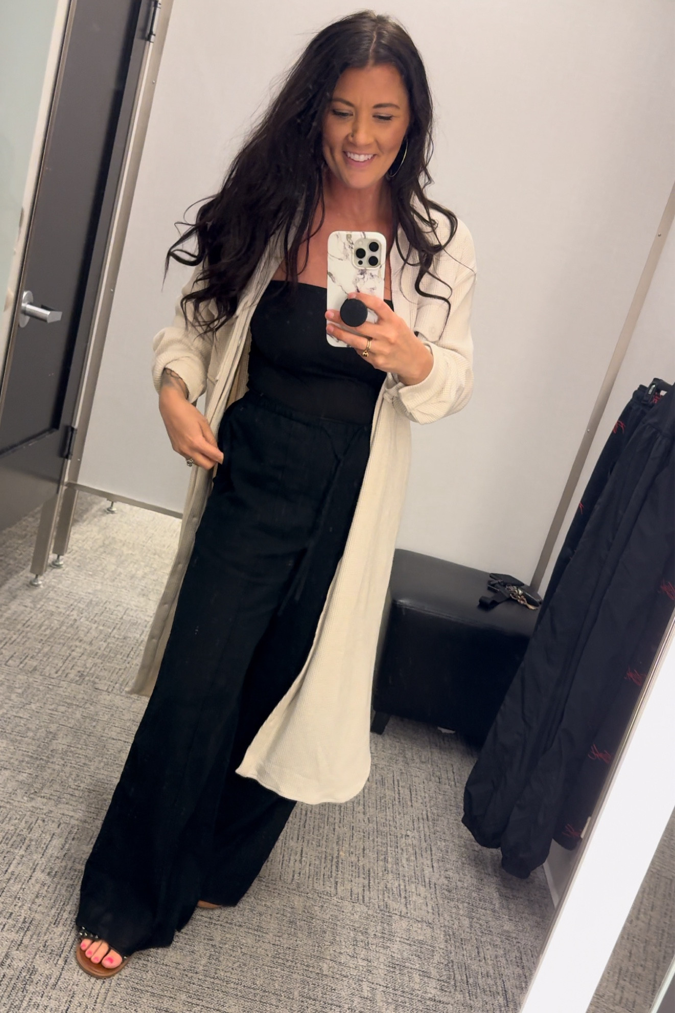 Obsessing over these linen pants that come in multiple colors! 


Shacket is The Foxy Kind and you can use CODE: HOLLYANN to save! 