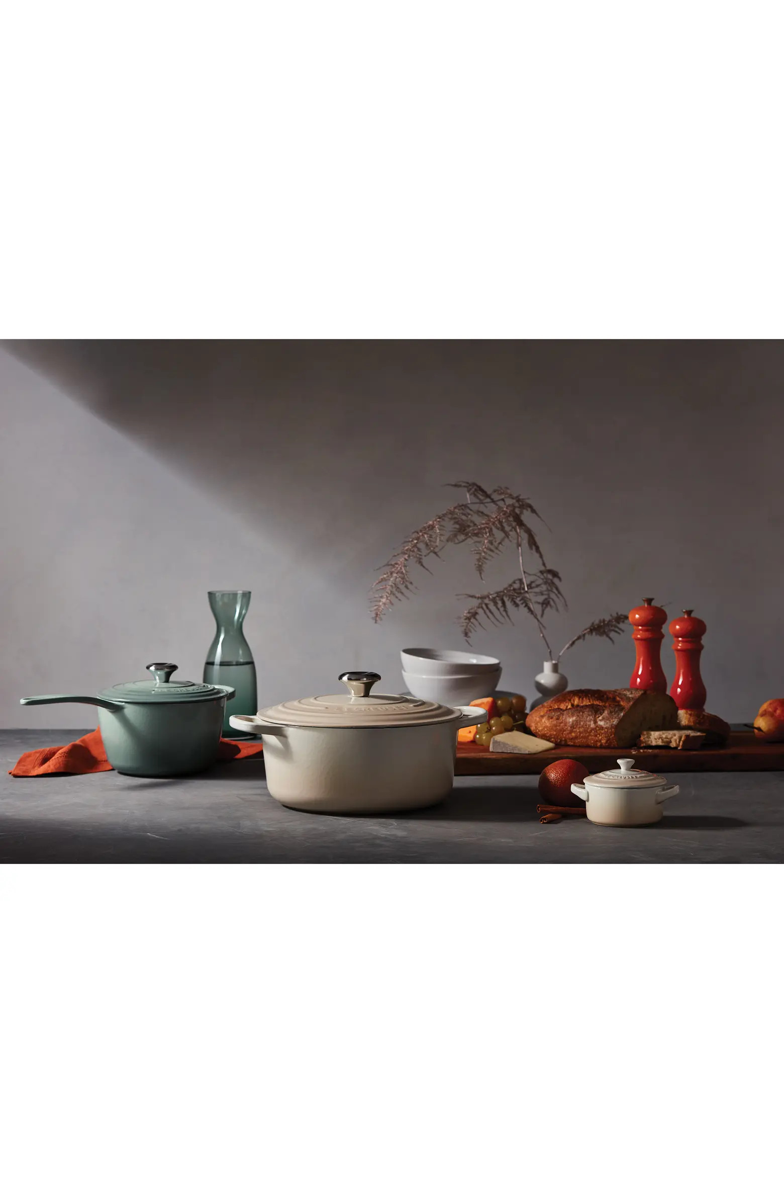 Le Creuset 3 1/2-Quart Signature Round Enamel Cast Iron French/Dutch Oven | Nordstrom | Nordstrom