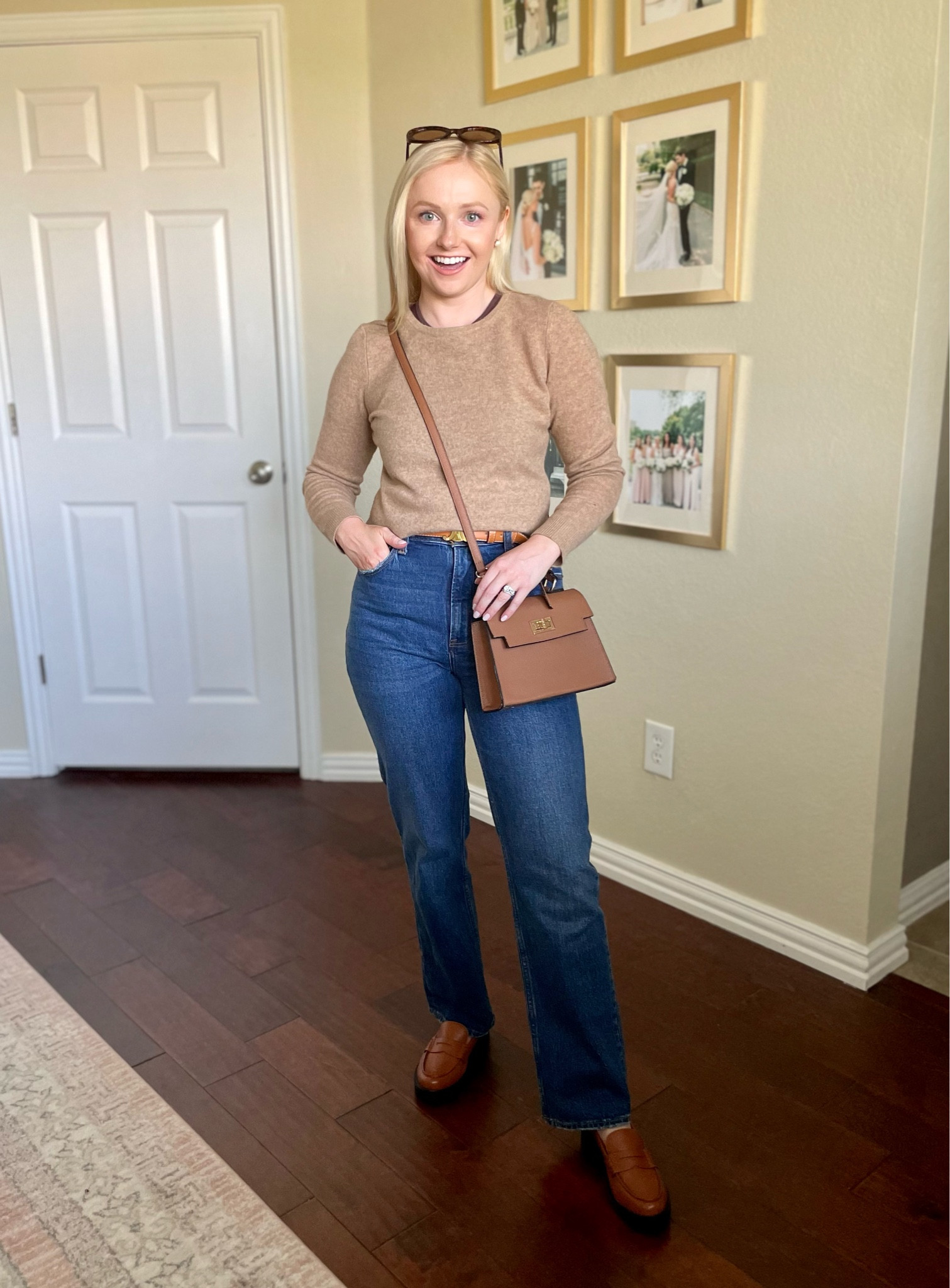 Wearing a petite XS in sweater and 26S in jeans | cashmere sweater, fall denim, fall outfit 

#LTKSeasonal #LTKstyletip #LTKfindsunder100