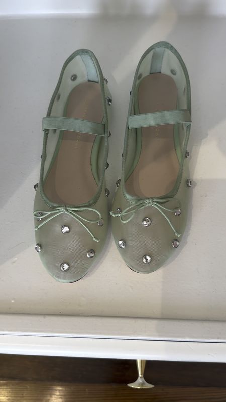 The perfect summer flats!