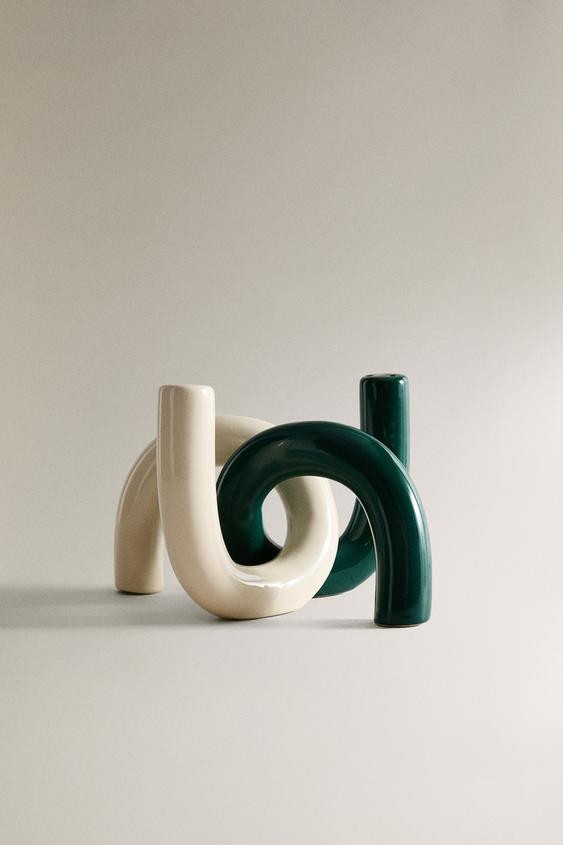 STONEWARE SALT AND PEPPER SHAKER SET FIGURES (SET OF 2) X COLLAGERIE | Zara Canada