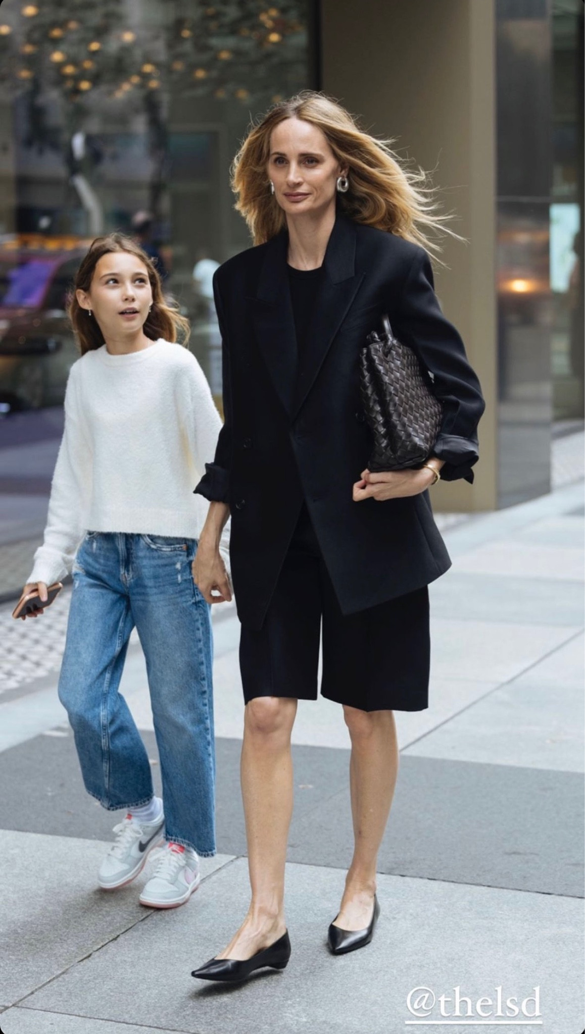 Love this chic shorts look on Lauren Santo Domingo on a hot day during NYFW. #suiting #weartowork

#LTKSeasonal