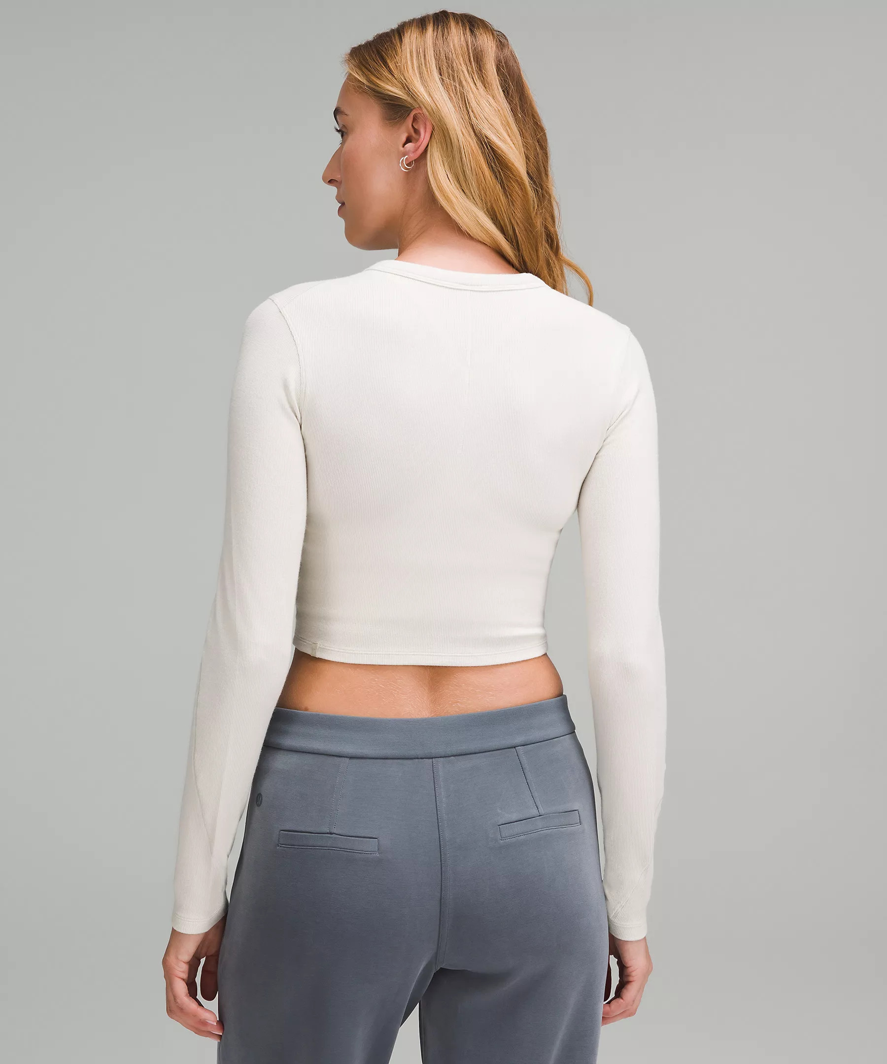 Hold Tight Straight-Hem Cropped Long-Sleeve Shirt | Women's Long Sleeve Shirts | lululemon | Lululemon (US)