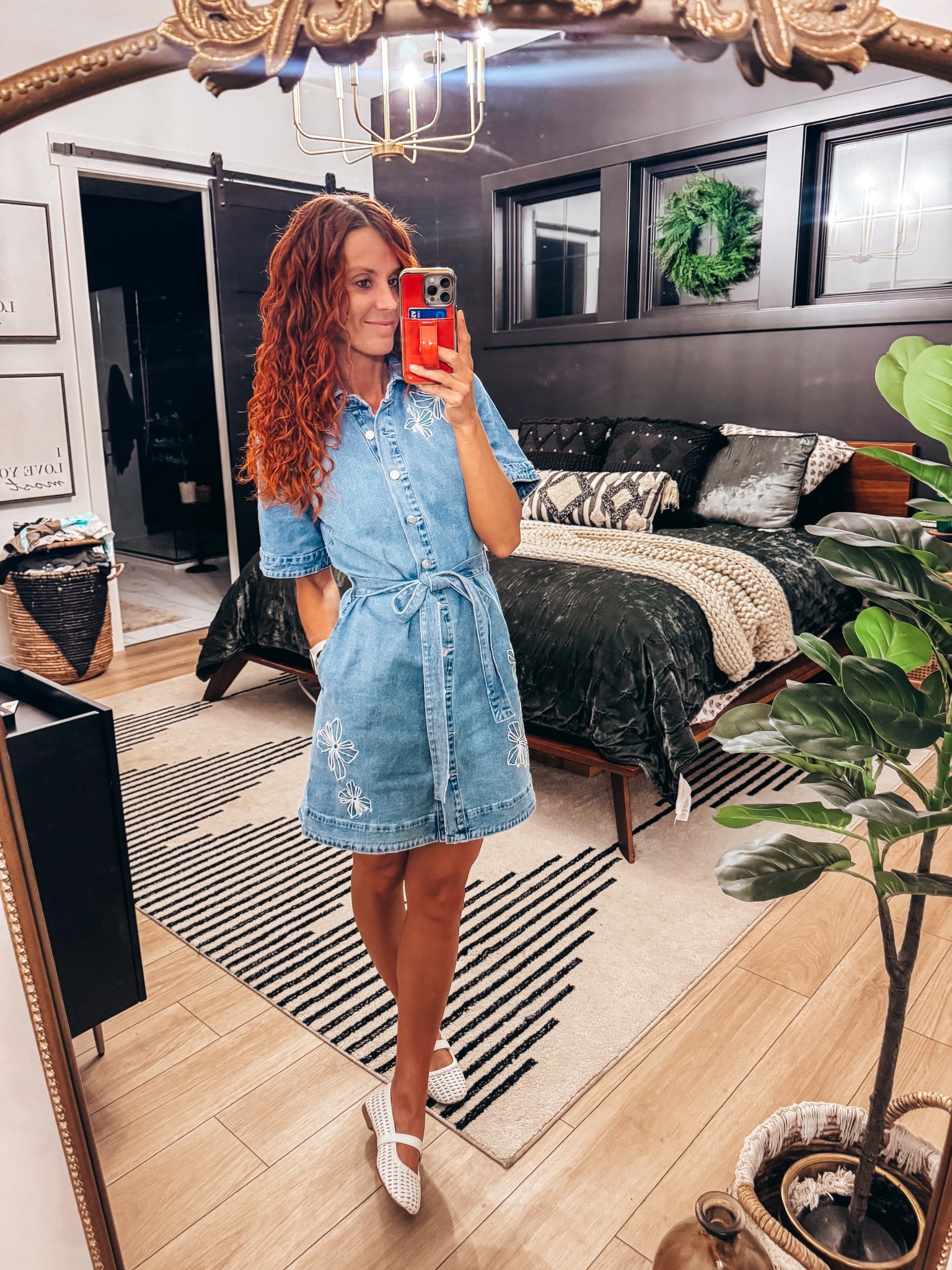 The most perfect jeans dress! Quality is thick and amazing! I like my Jean dresses to hold shape and this for sure does! Under $35 and wearing size XS and my shoes are deceivingly comfortable! Thanks @walmart