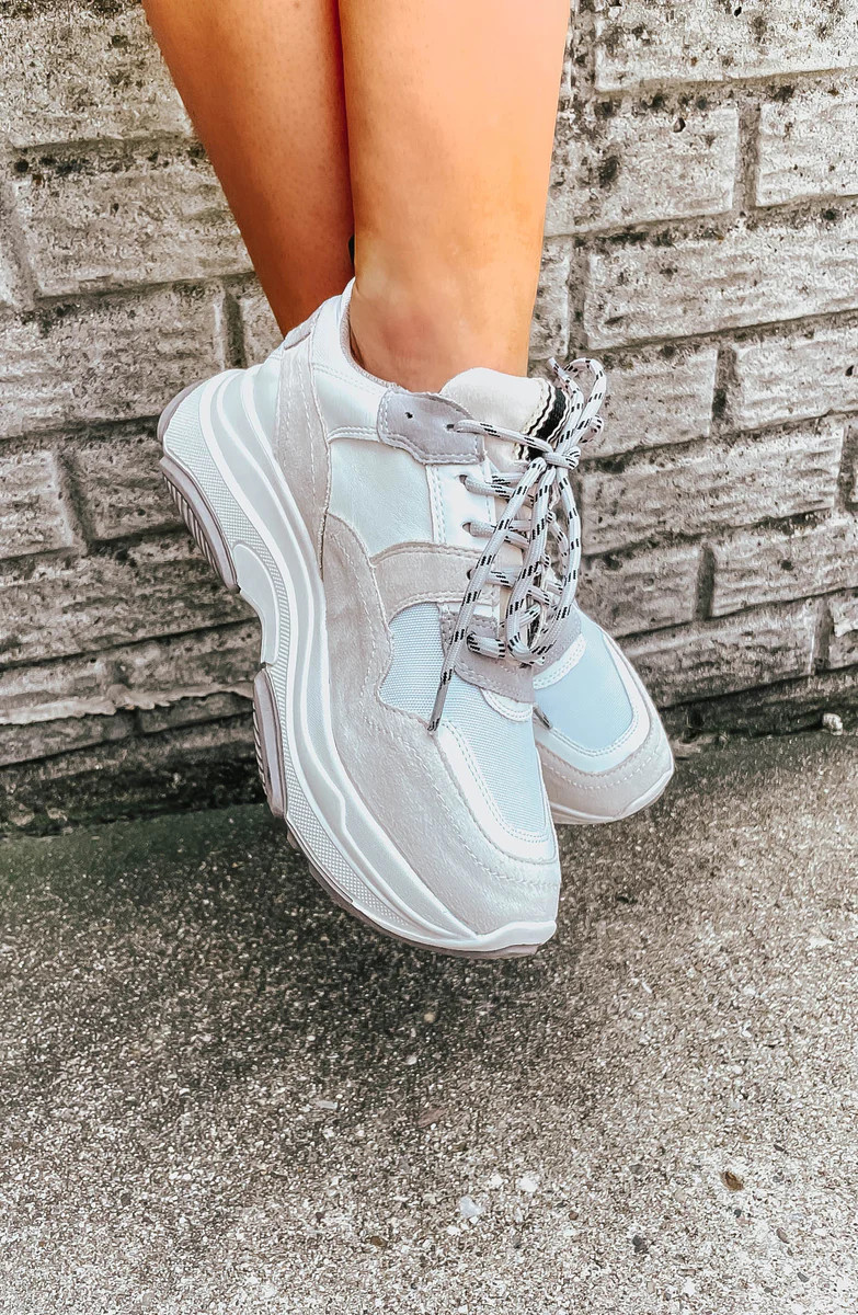Perla White And Taupe Sneaker | Apricot Lane Boutique