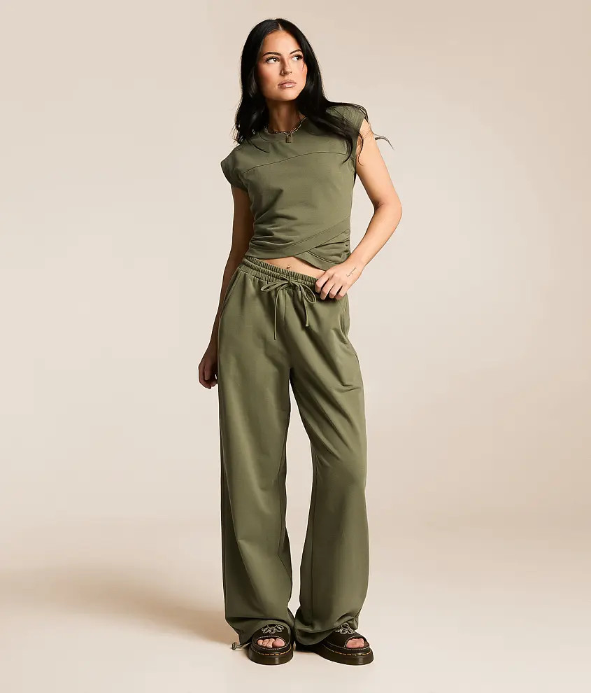 Wide Leg Pant | Buckle