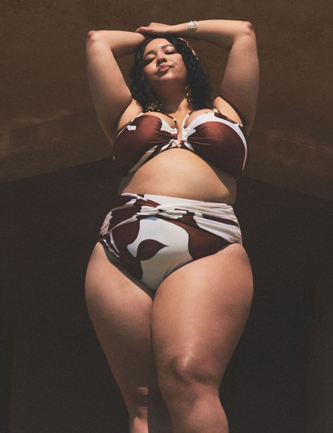 Gabi Fresh Swim x ELOQUII Super High Waisted Bikini Bottom with Twist Front - Mystique Abstract | Eloquii