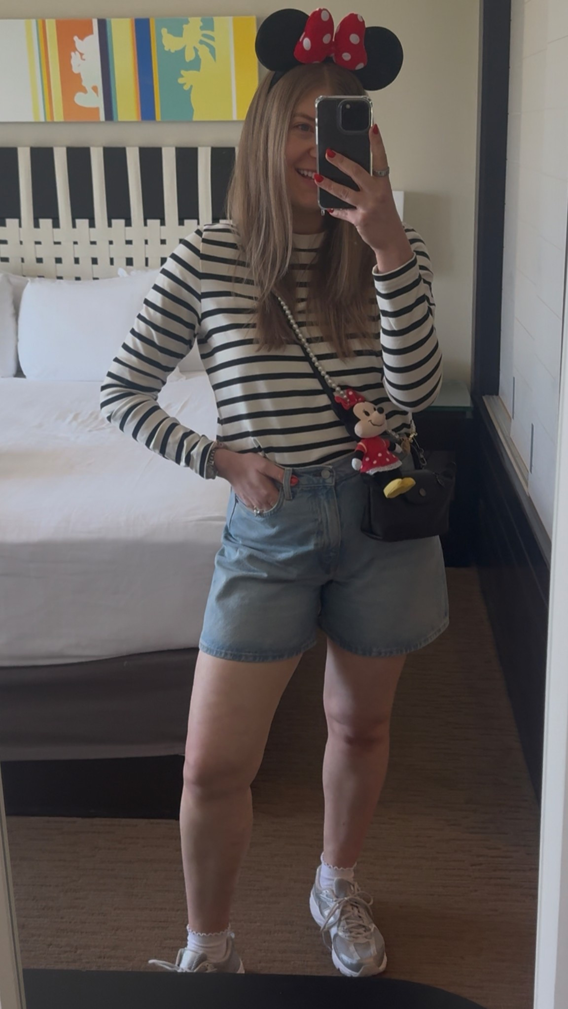 35 year old mom disney ootd 

#LTKTravel #LTKFamily #LTKMidsize