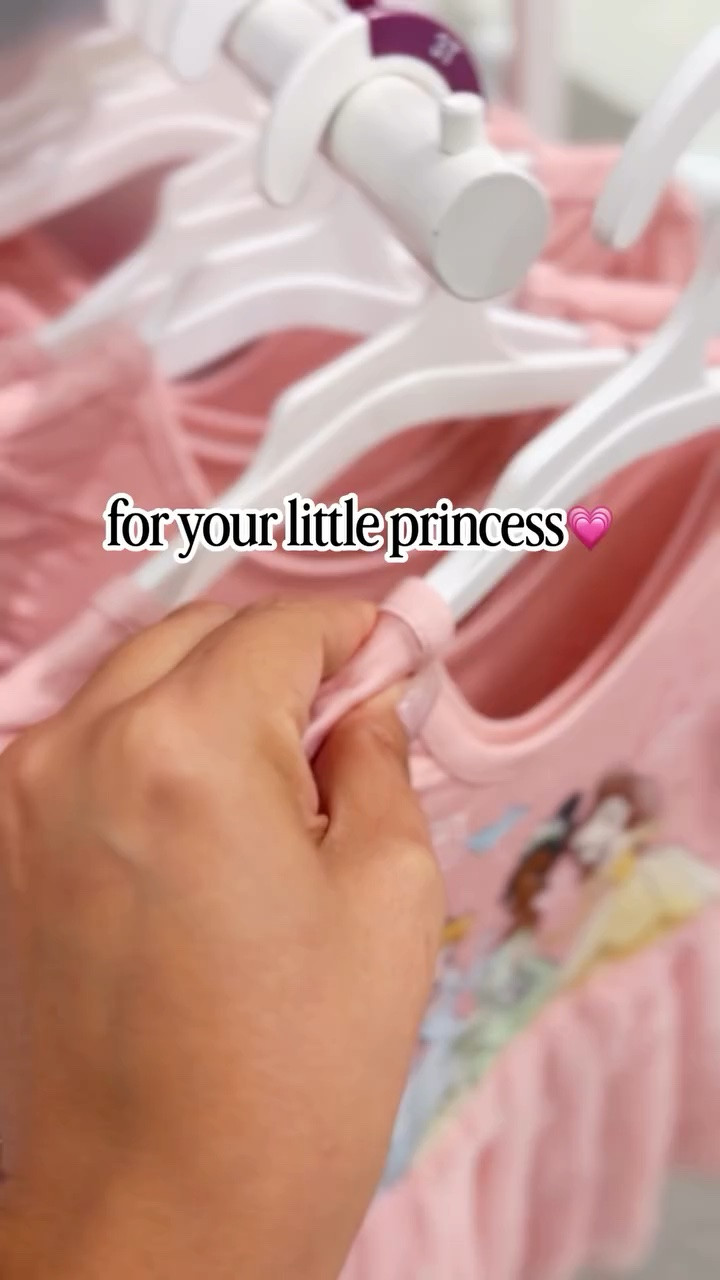 New dress for your little one👑🥹

#target #newattarget #targetfinds #disneyprincess #minniemouse