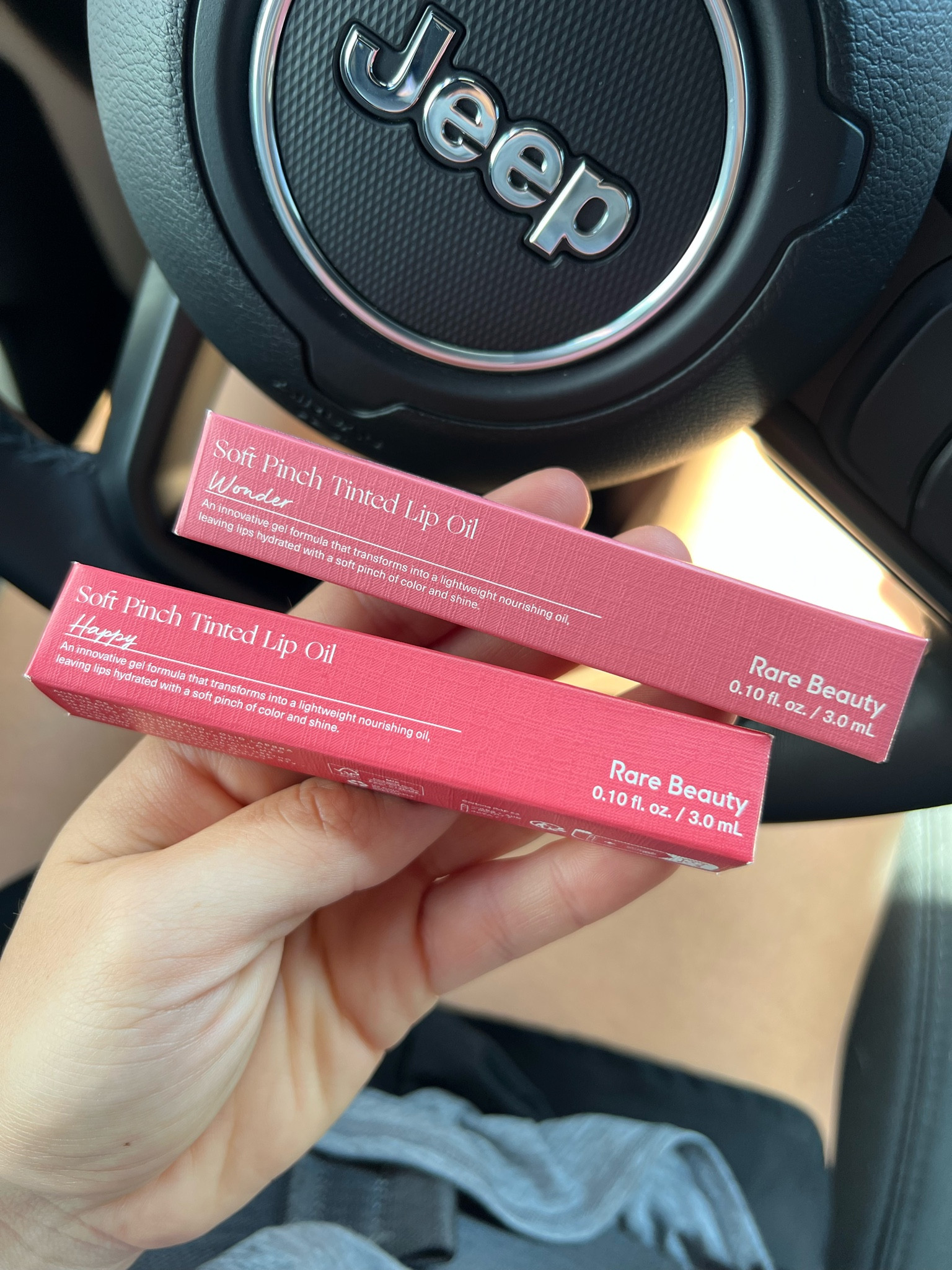 Soft Pinch Tinted Lip Oil - Rare Beauty (shades happy & wonder are my fav!)