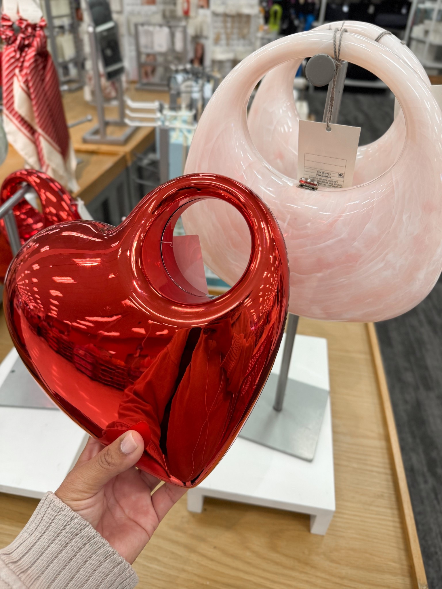 the cutest handbags 

target, target style 

#LTKValentine #LTKootd