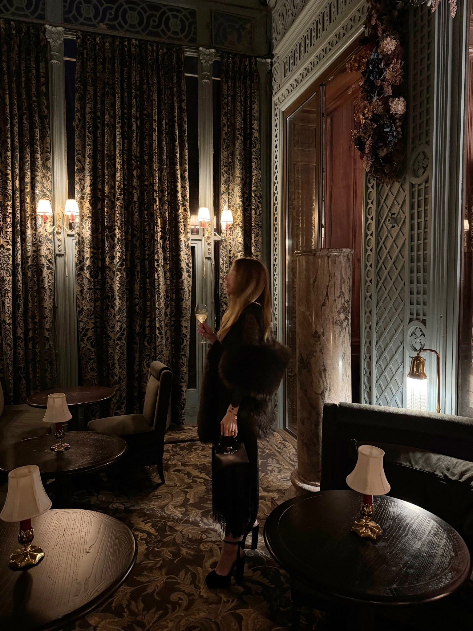 Hard to see but this outfit is gorgeous! 

#LTKHoliday #LTKSeasonal #LTKTravel