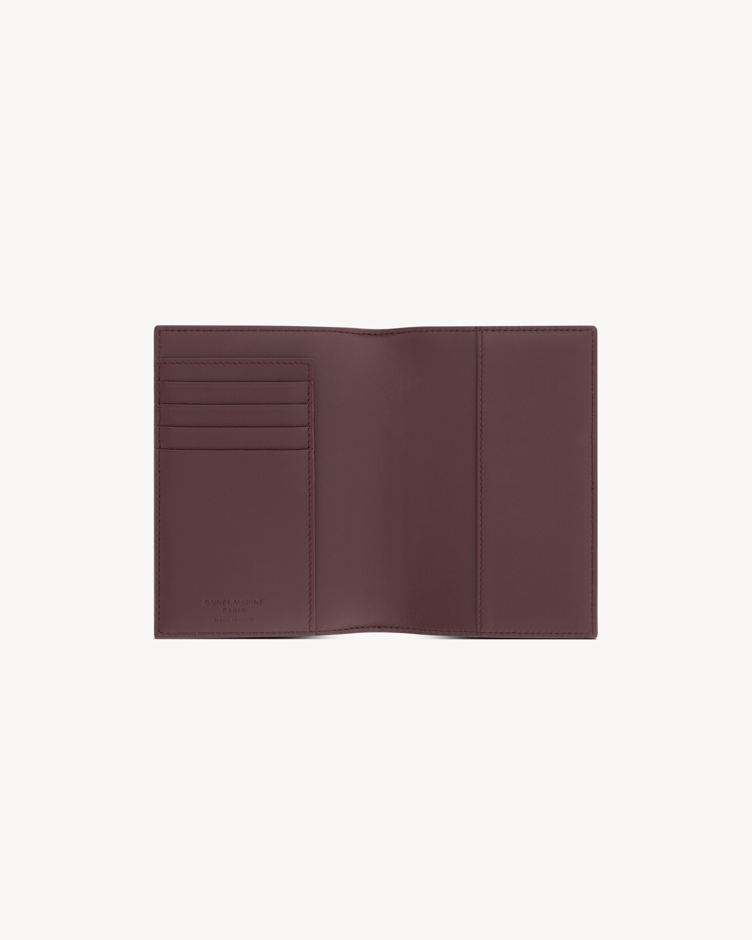 SAINT LAURENT PARIS passport case in patent leather | Saint Laurent Inc. (Global)