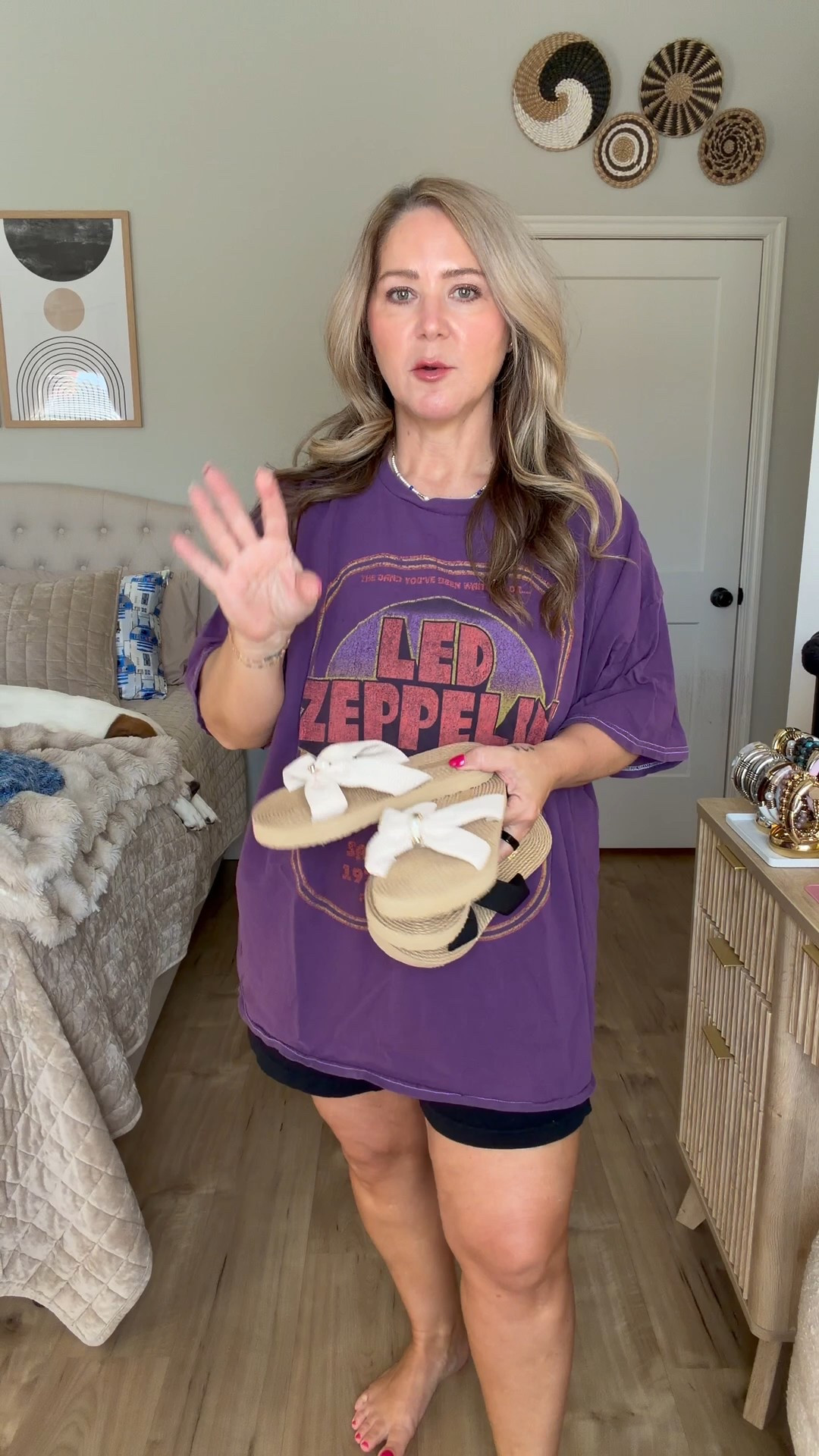 True to size and wide foot approved  

#LTKPetite #LTKOver40 #LTKMidsize