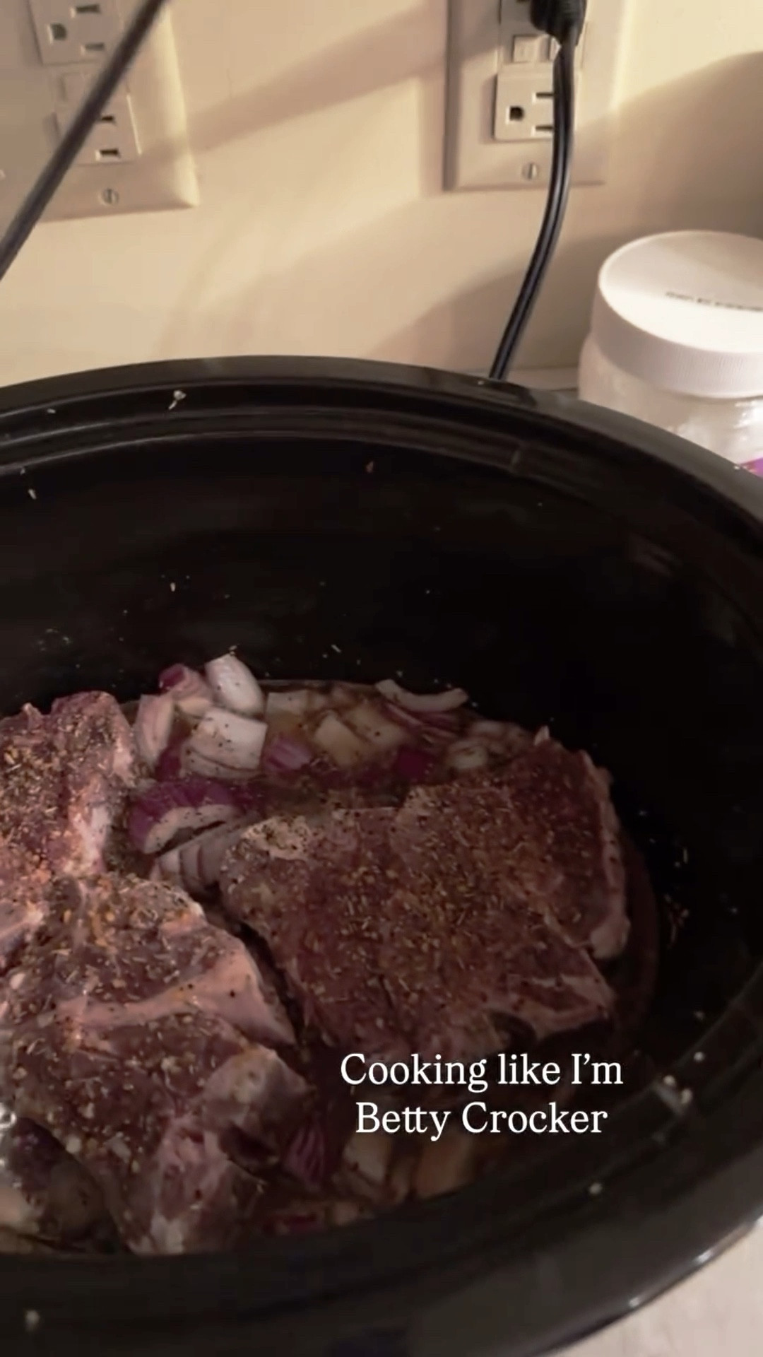 Cooking like I’m 
Betty Crocker 😂😂🙌🏽  but also crockpots make great gifts 🎁 

#dinner #whatsfordinner #crockpot 

#LTKSeasonal #LTKGiftGuide #LTKHome