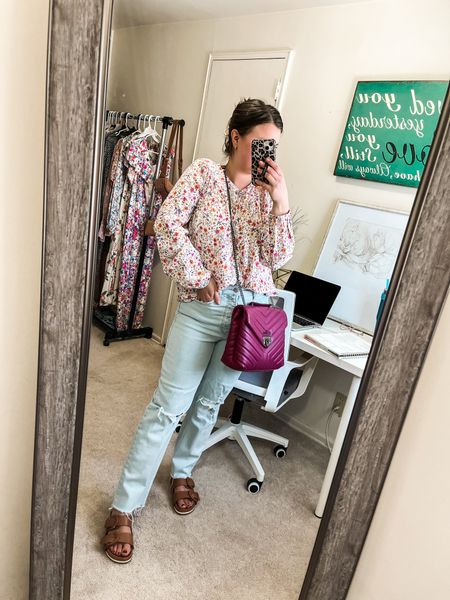 floral top from Walmart has become my favorite! 🌸💕 less than $20! Wearing size small! 

#walmart #walmartfashion #outfit #springstyle

#LTKunder50 #LTKFind #LTKstyletip
