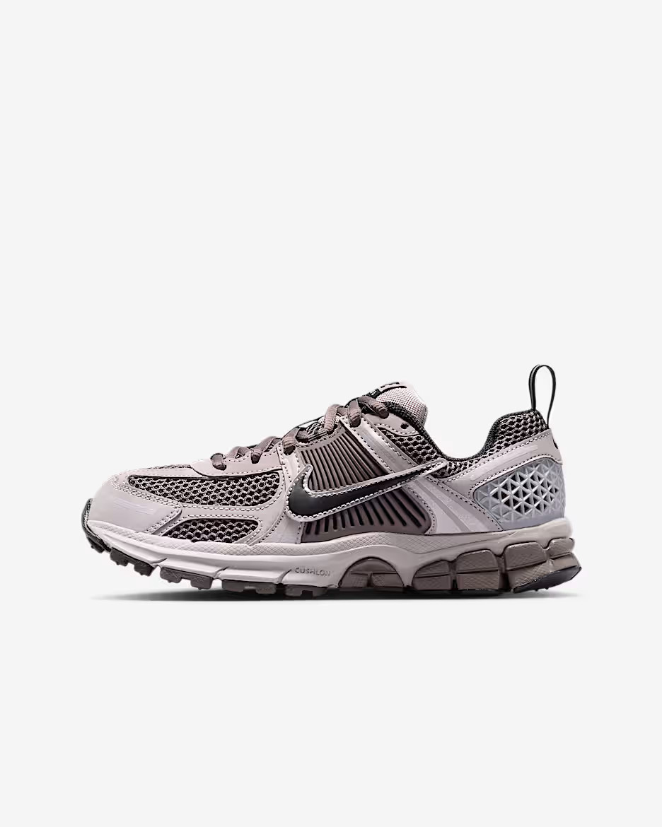 Nike Vomero 5Big Kids' Shoes | Nike (US)