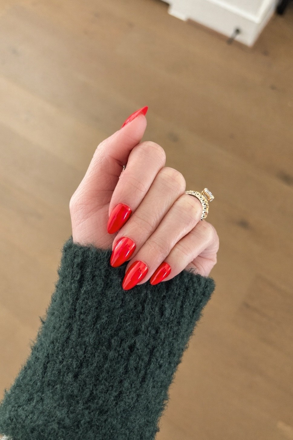 I haven’t had my nails done in over four years because I have found press on that stay on and look pretty natural!

#LTKselfcare #LTKBeauty #LTKmomlife