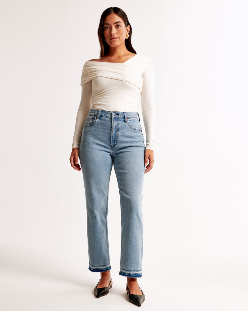 Curve Love Ultra High Rise Ankle Straight Jean | Abercrombie & Fitch (US)