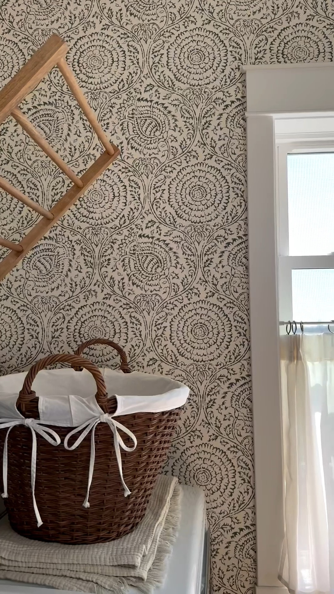 Laundry isn’t so bad with a springtime breeze  

#LTKHome #LTKSeasonal