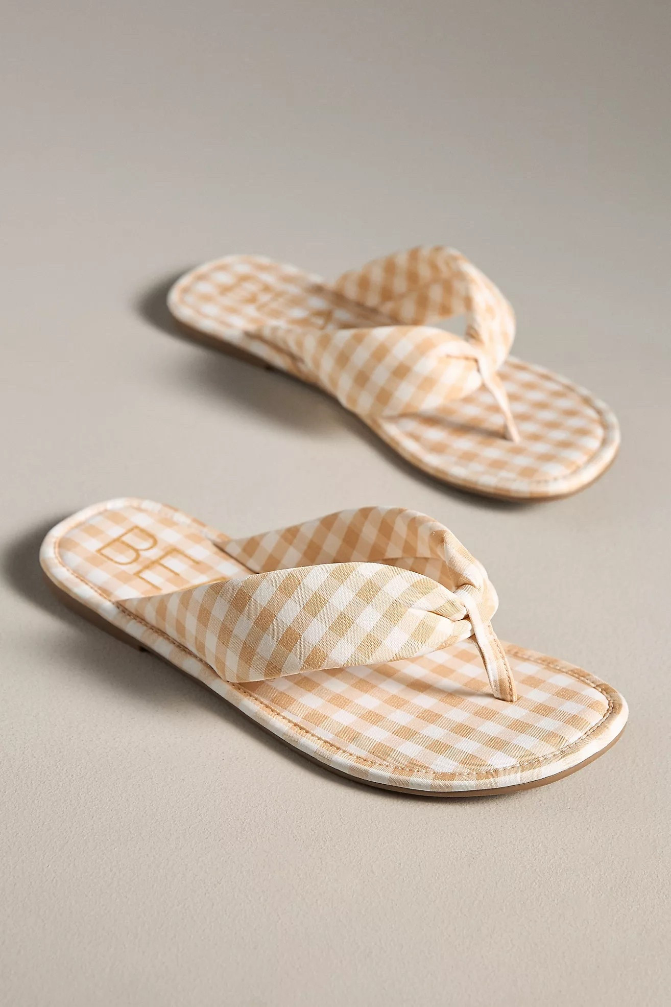 Anything gingham I am immediately purchasing. Love these!!

#LTKSeasonal #LTKTravel #LTKStyleTip