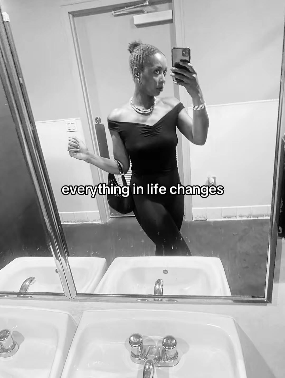 change can be scary but good!!! 🖤 comment SHOP and I’ll send you the l!nk to my look 👀

lipgloss, lip combo, lip liner, lipstick, clean beauty, winter makeup, natural makeupp #ltkparties #ltkbeauty #ltkstyletip winter makeup look, natural winter makeup, natural makeup tutorial, winter makeup tutorial #mac #maccosmetics #alixearle #braxtonbarrios #clinique #moisturizer