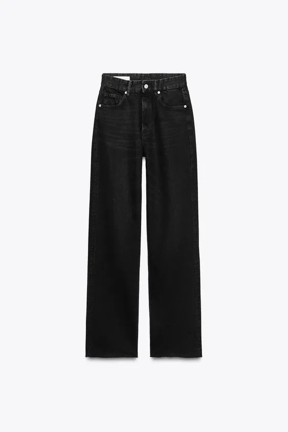 HIGH-WAIST - WIDE-LEG - FULL LENGTH

High-waist five-pocket jeans. Full-length wide-leg design. Raw-cut hem. Front fastening with zip fly and metal button. | Zara UK
