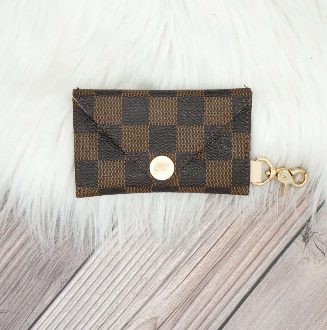 Envelope Wallet in Upcycled LV Damier Ebene | Sparkl