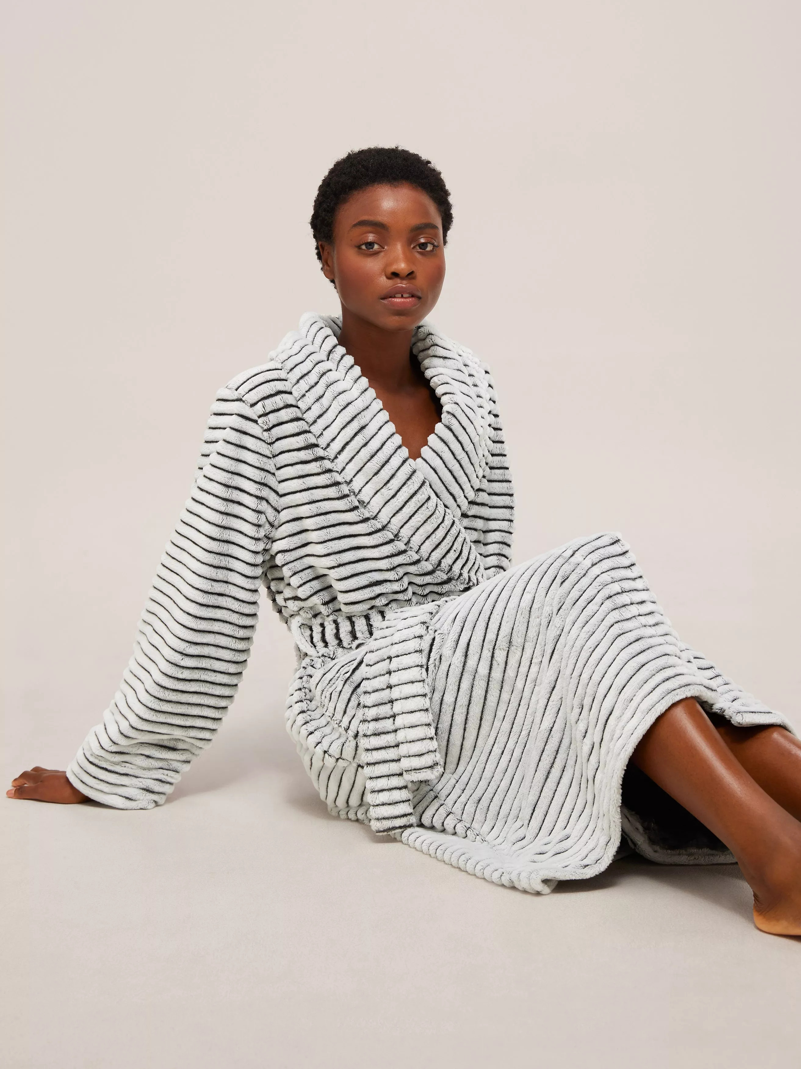 John LewisFrosted Fleece Rib Dressing Gown, Grey | John Lewis (UK)