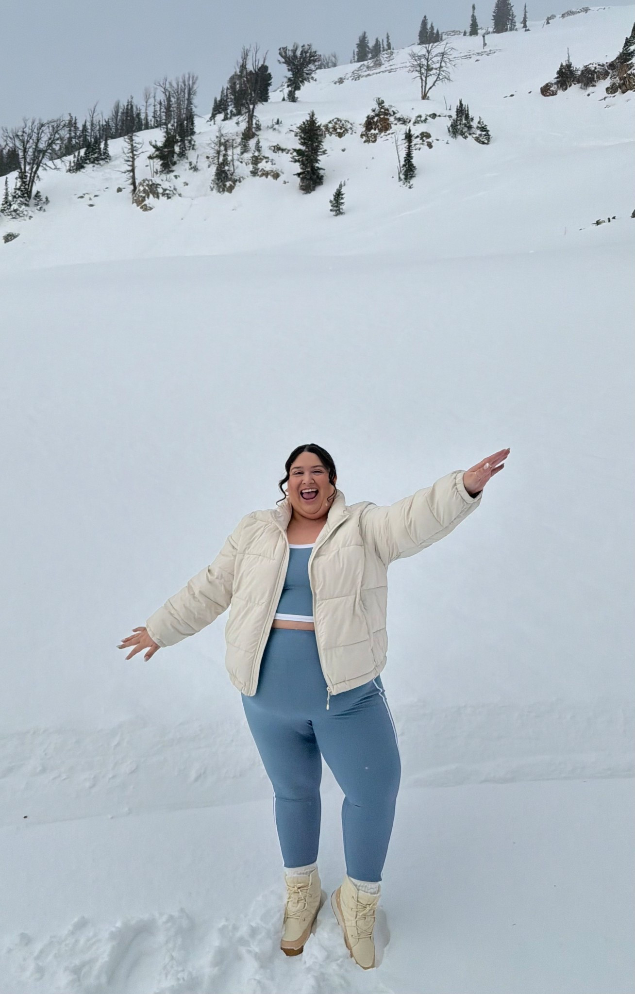 the perfect yoga set or even just a casual day out running errands fit! wearing a 3x in everything 🤍

#LTKMidsize #LTKFindsUnder100 #LTKPlusSize