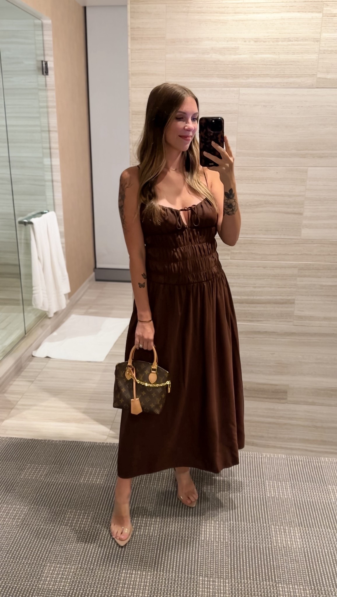 Dress: medium 

*only sized up for the bump