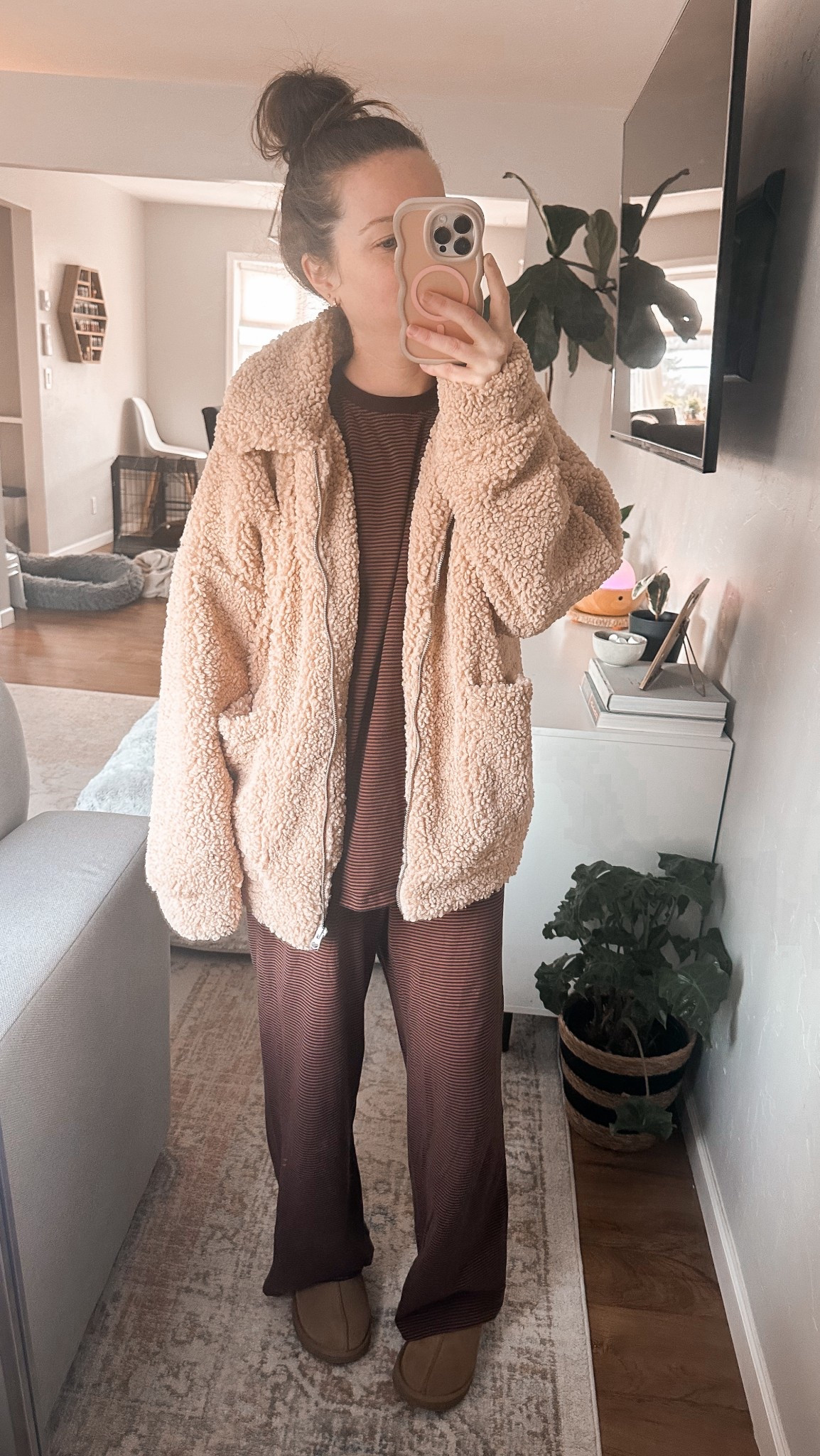 School drop off vibes 🤎

#LTKmomlife #LTKootd #LTKPetite