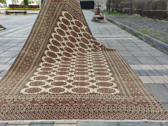Soft Pakistani Oversized Neutral Rug  Area Rug  - Etsy Canada | Etsy (CAD)