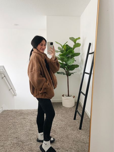Cozy oversized Sherpa jacket 🤎 still on sale!! also wearing the best maternity leggings

#cozyoutfit #comfystyle #oversizedjacket #salealert #maternitystyle #maternityleggings #bumpstyle #everydayoutfit

#LTKbump #LTKsalealert #LTKstyletip