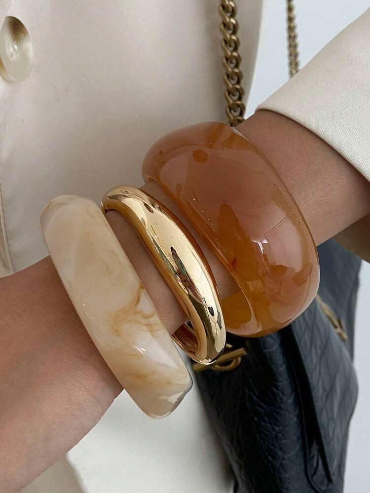 1pc/3pcs Set Bohemian Style Wide Smooth Retro Charm Resin Cuff Bracelet, Luxurious Vacation Party Women & Couples Casual Daily Versatile Gold Jewelry Bracelet Gift (The Material And Color Of The Bracelet Are Subject To The Actual Product) | SHEIN