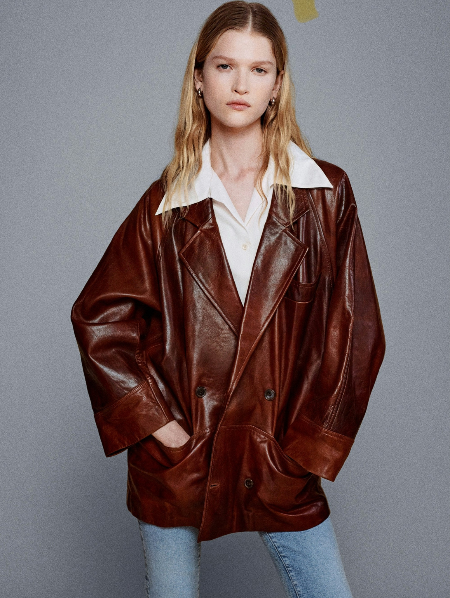 Oh FRAME is not playing ! Oversized Leather Jacket in Bourbon is so gorgeous 🥃

#LTKWatchNow #LTKSeasonal