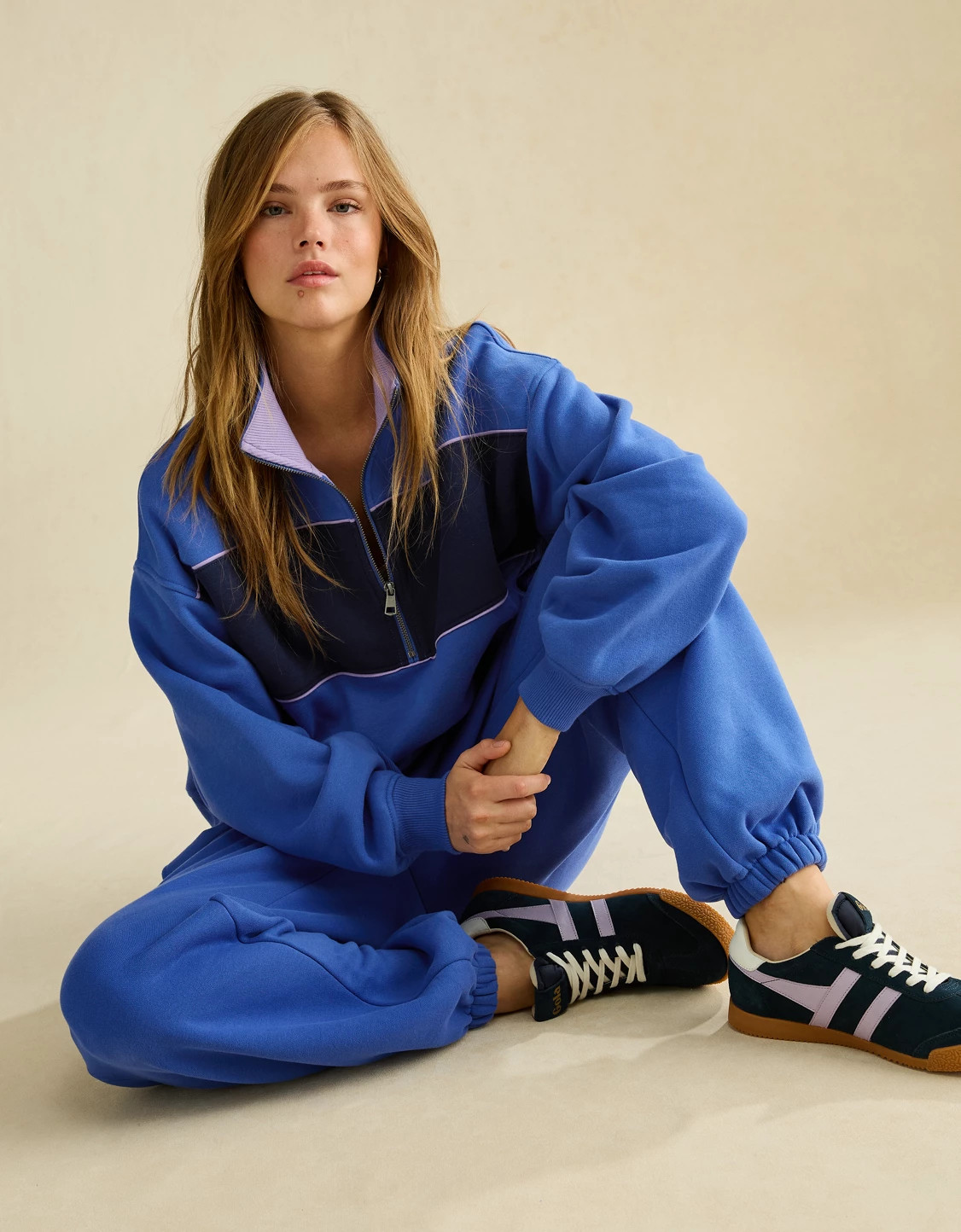 AE Everyday Luxe Low-Rise Baggy Jogger | American Eagle Outfitters (US & CA)