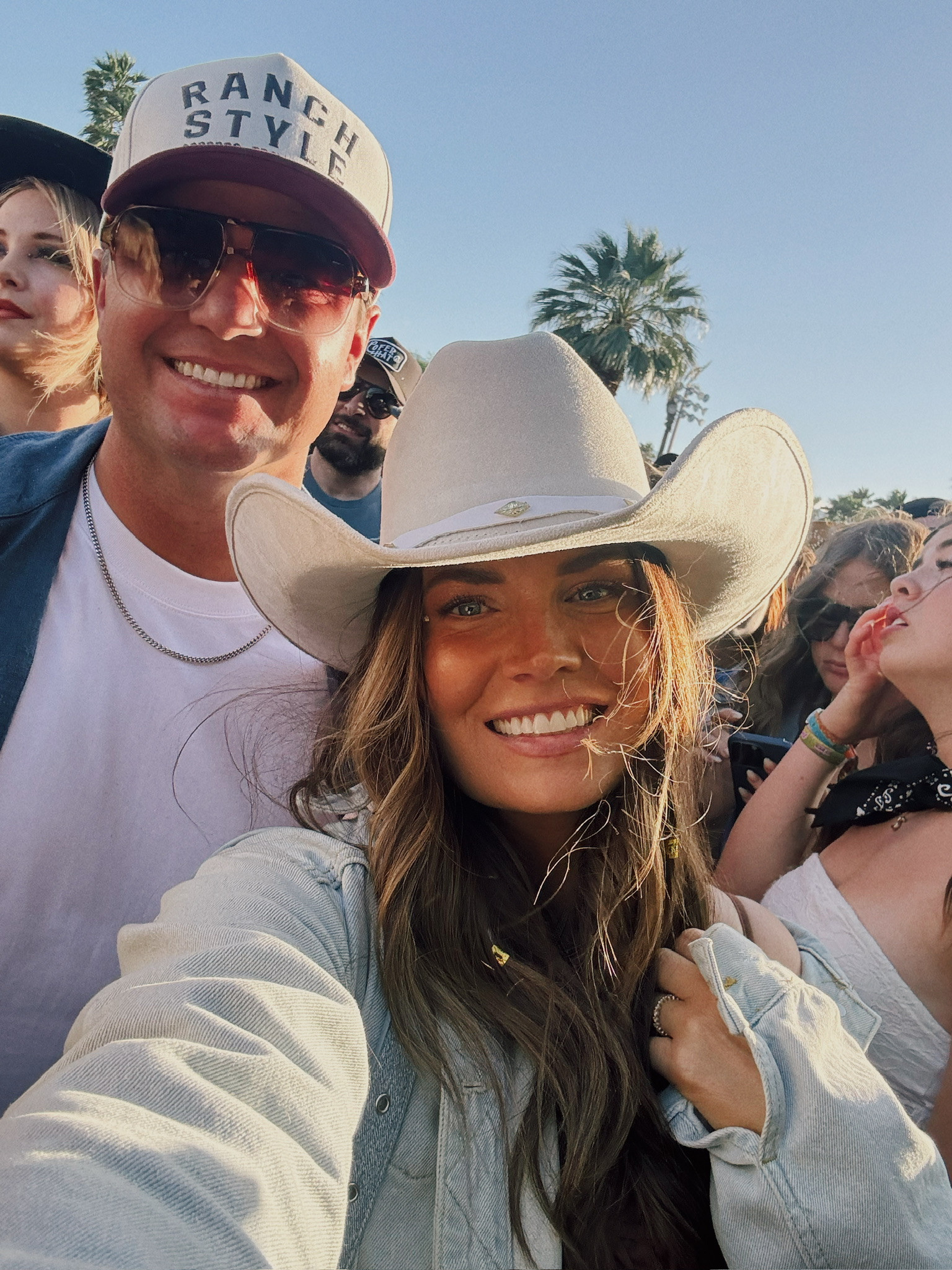 StageCoach Outfit


country concert outfit, stagecoach outfit, festival outfit, couple outfit, summer country, britt horton, spring fashion, summer fashion 

 

#LTKFestival #LTKSeasonal #LTKStyleTip