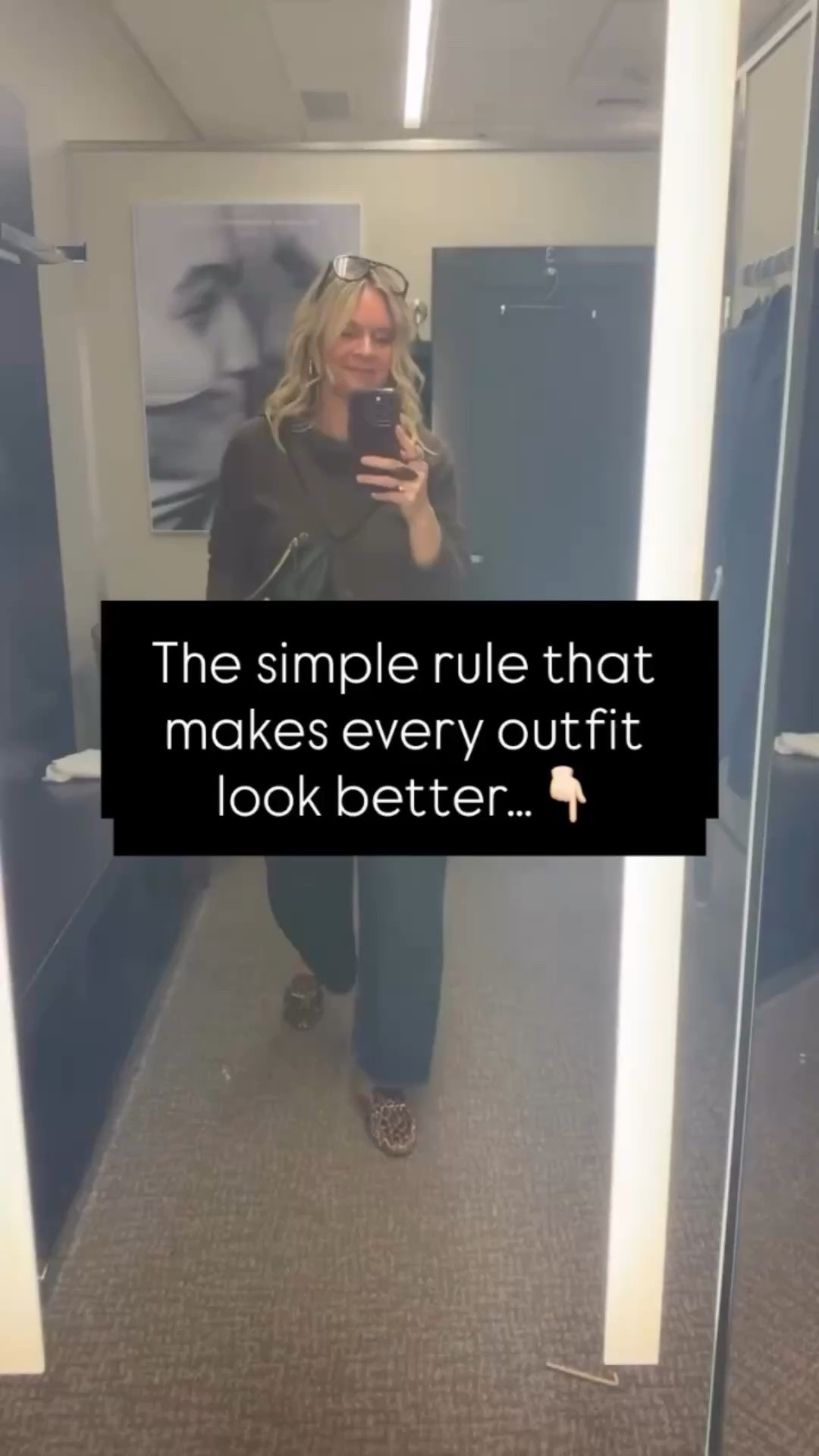 ✨ Ever put on an outfit and feel like something is off? The secret is The Rule of Thirds! 

Instead of splitting your outfit in half (which can make you look boxy or unbalanced), try dividing it into ⅓ + ⅔ proportions. This creates a more flattering, effortless look.

👖 Example: High-waisted jeans + a tucked-in sweater = ✔️ 
🚫 Low-rise jeans + a long untucked top = ❌ 

Try it out and see the difference! Would you wear this? 👇

#personalstylist #stylehack #fashiontips  #howtostyle #effortlessstyle styletricks fashionhacks wardrobetips stylemadeeasy outfitideas