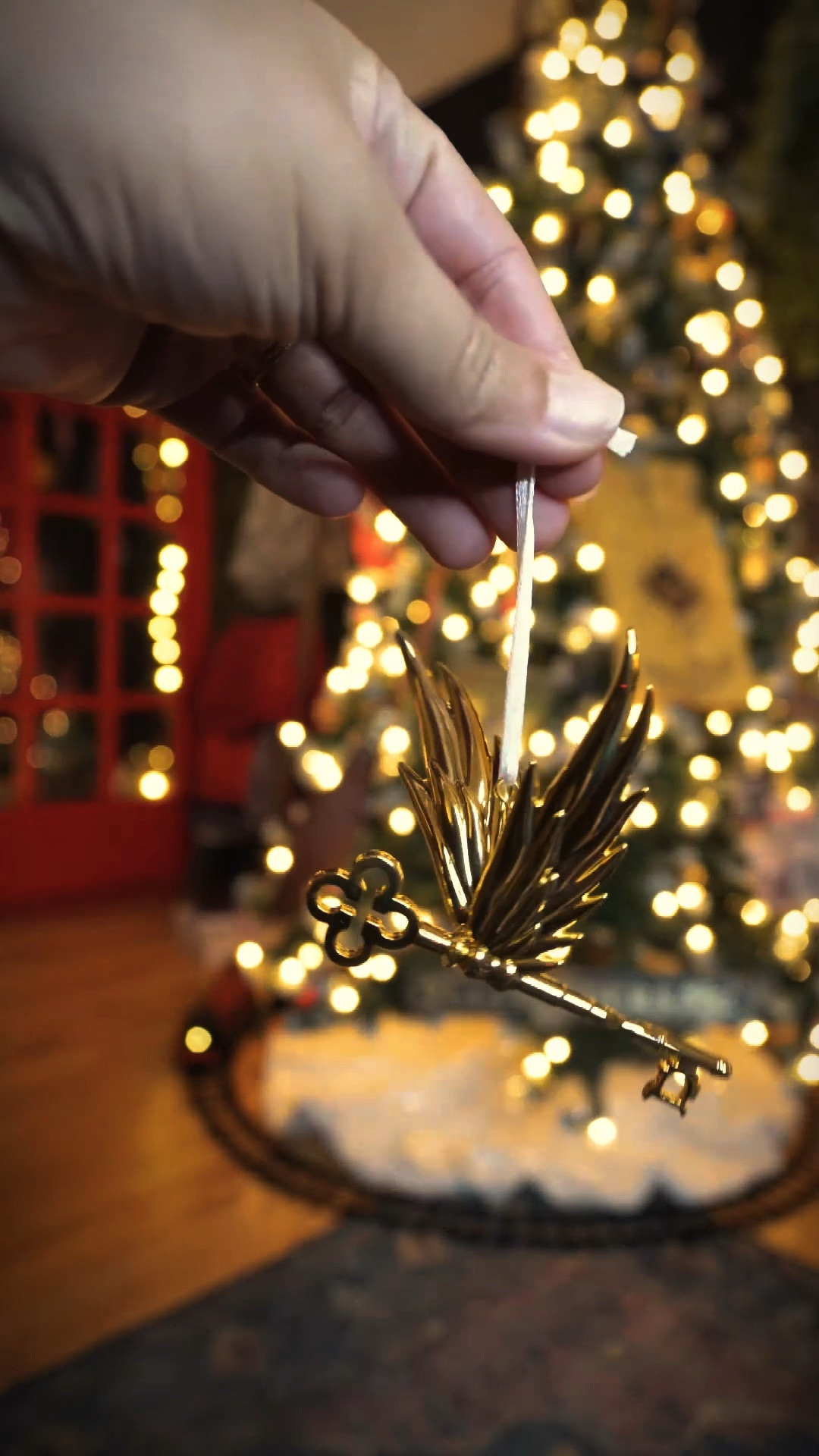 Harry Potter Flying Key Ornament 

#LTKSeasonal #LTKGiftGuide #LTKHoliday