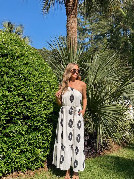 Check out this one-shoulder boho maxi dress from Amazon! I'm wearing a size medium. It's available in various colors and sizes, perfect for date nights, and great for spring, summer, or travel.

Spring outfit
Vacation Outfit
Resort Wear
Date night Outfit
Amazon

#LTKParties #LTKFestival #LTKSeasonal