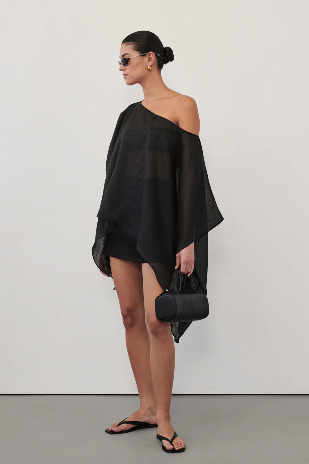 BRIANNE BLACK BATWING RAMIE TOP | DISSH