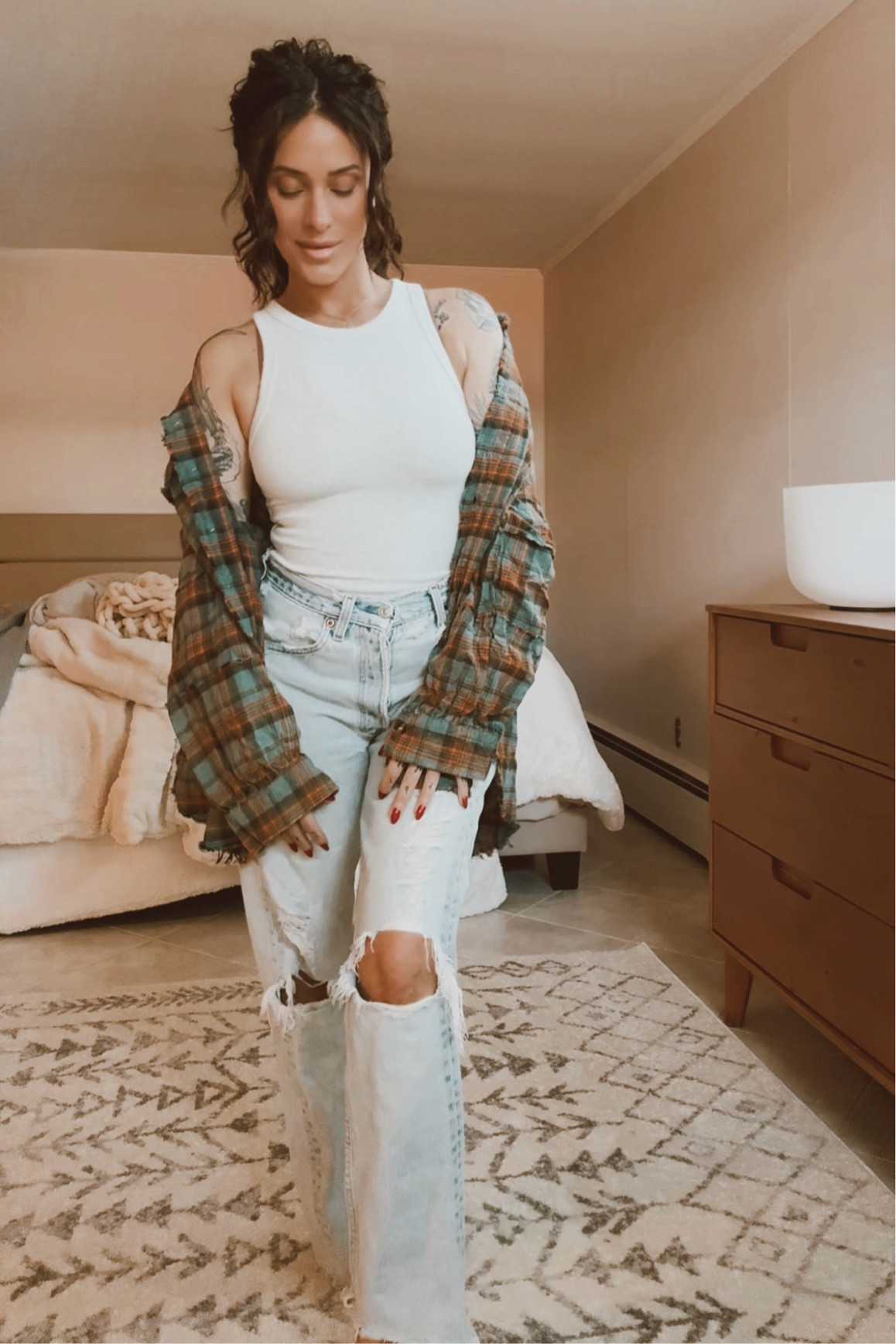 Flannel Fall Outfit 

#LTKStyleTip #LTKOver40 #LTKSeasonal