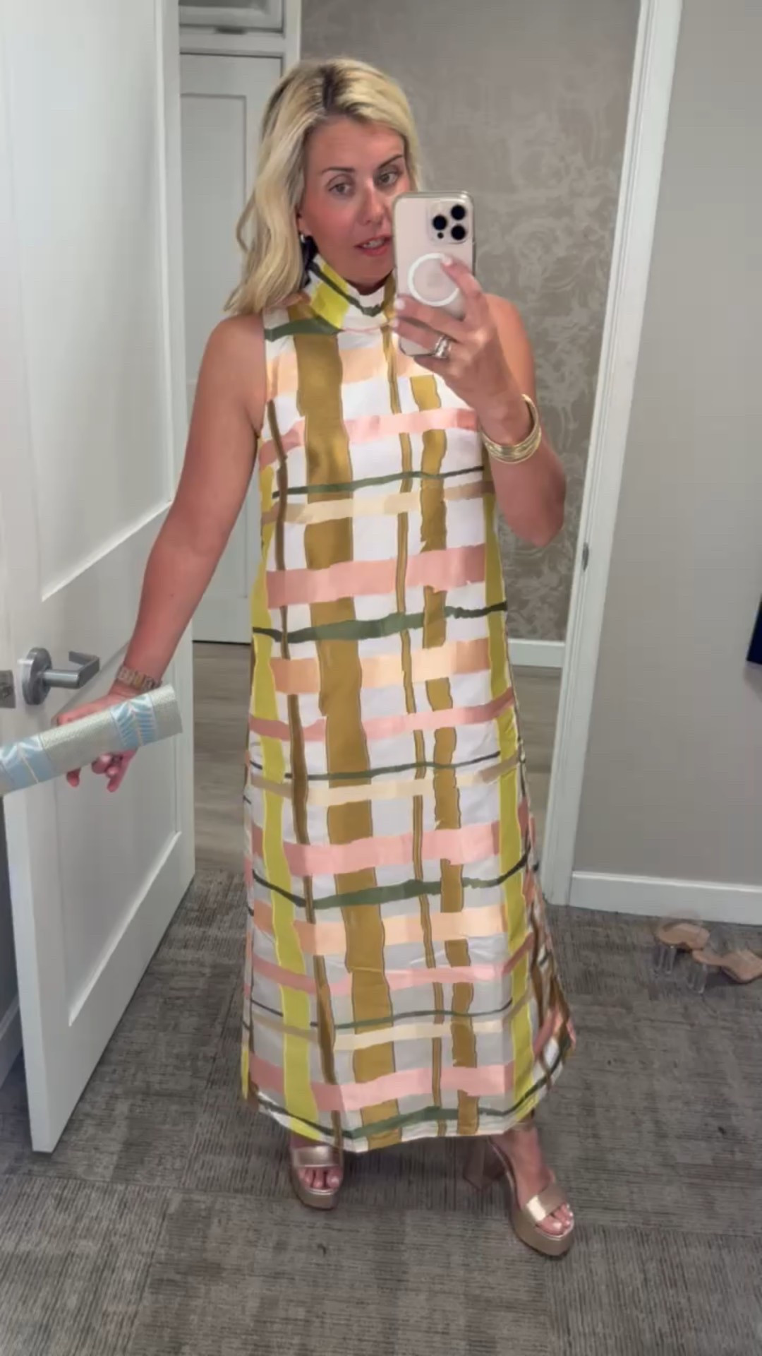 Stunning!!! This pattern in some form or fashion is coming home with me!! I’m wearing an xs and 8 in the heels. ￼

#LTKgrwm #LTKdayinmylife #LTKOver40