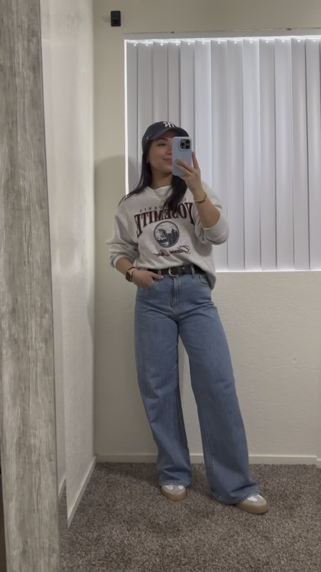 Pants run big, my waistline is a 28, and Im wearing a size 2! It’s a good length for petites though, with a 27” inseam:) for the sweater, I’m wearing xs




Target finds, wide leg pants, petite friendly, budget friendly, petite jeans, street style

#LTKfindsunder50 #LTKstyletip