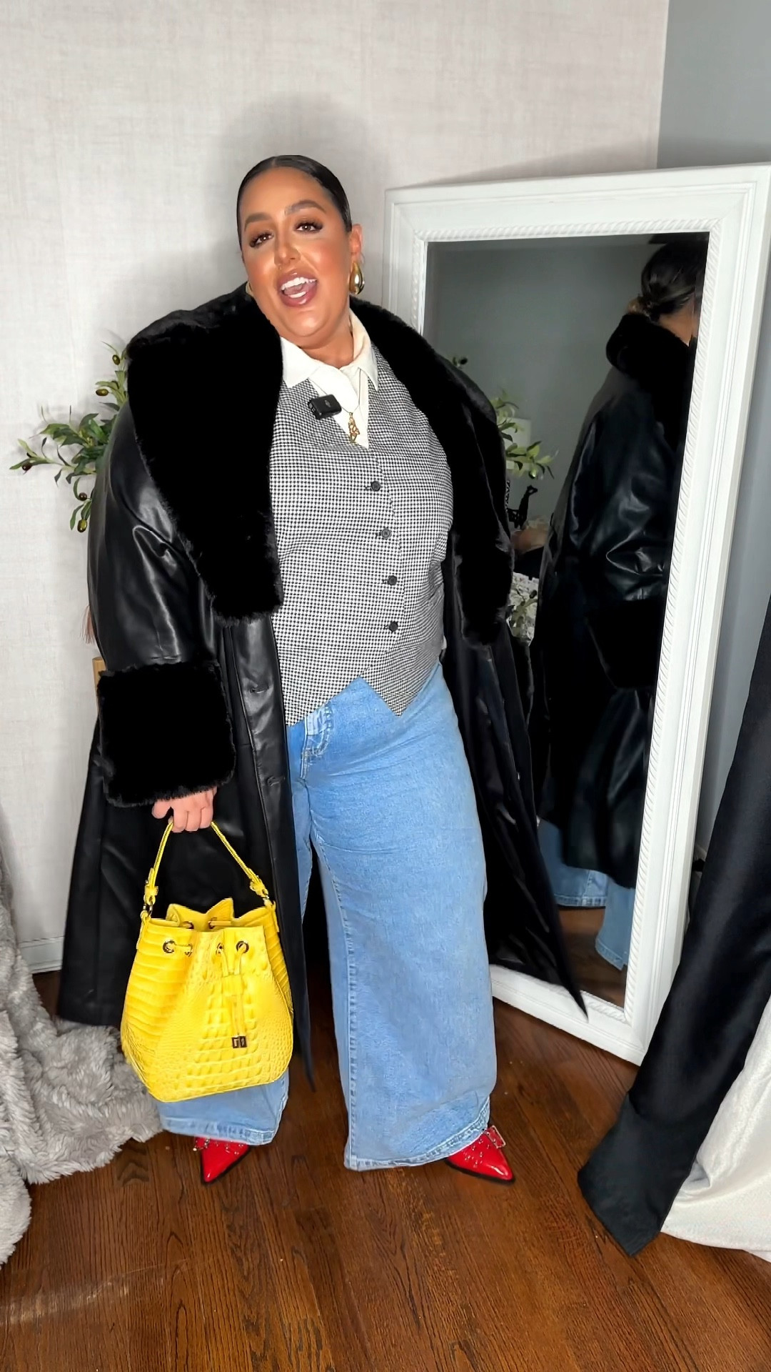 Loving the mixing of colors! 🫶🏽🫶🏽

#LTKplussize #LTKstyletip #LTKVideo